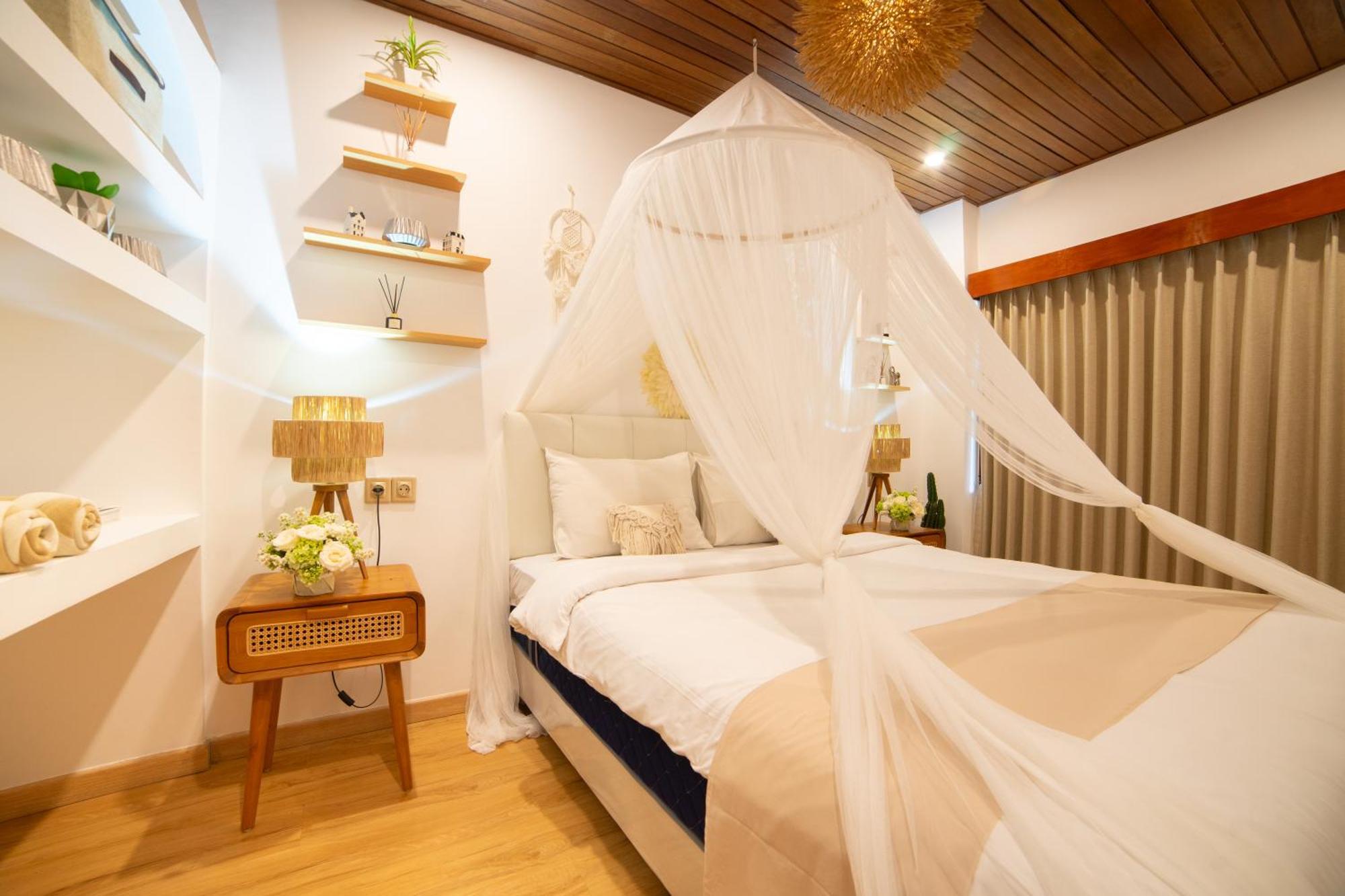 Kmana Seminyak (Bali)